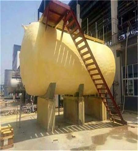 聚氨酯噴涂保溫(圖4) 聚氨酯噴涂保溫儲(chǔ)罐