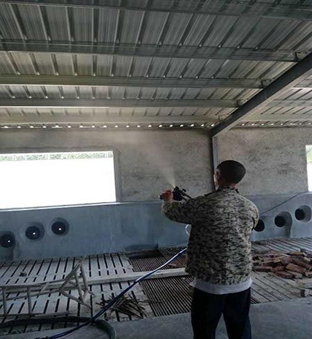 養(yǎng)殖場(chǎng)噴涂(圖2) 養(yǎng)殖場(chǎng)噴涂