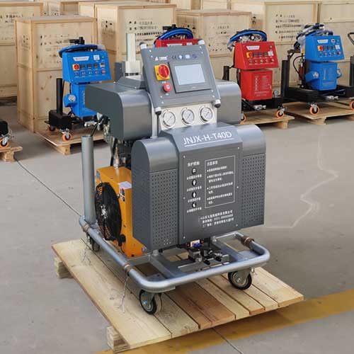 聚氨酯黑白料保溫發(fā)泡機價格實惠(圖1) 聚氨酯黑白料保溫發(fā)泡機